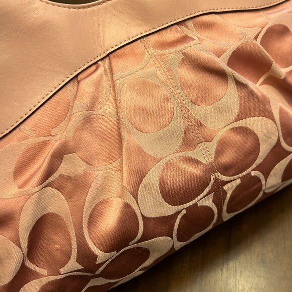 Coach F16314 Women's Lexi Shoulder Bag Pastel Pink - Picture 4 of 16